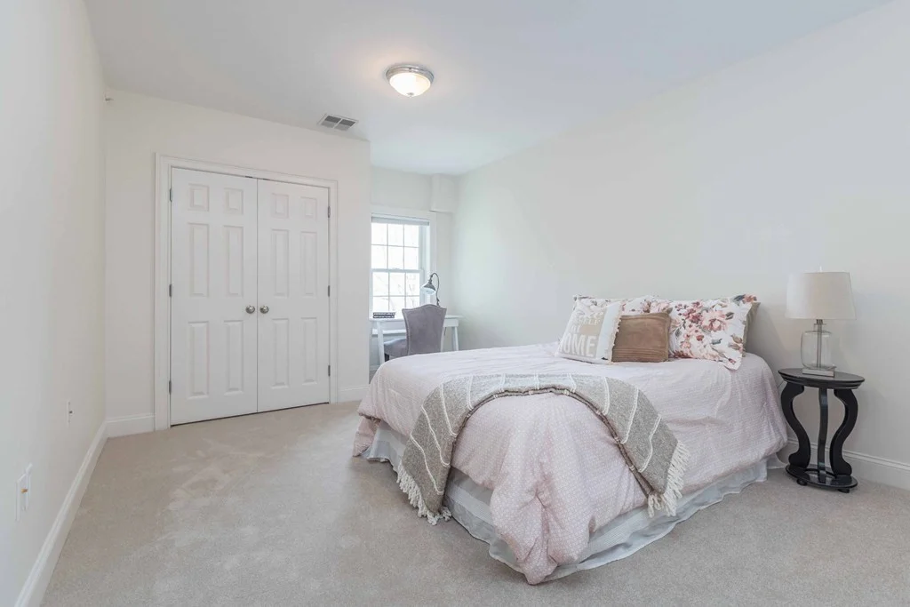 328 Copeland St, Quincy