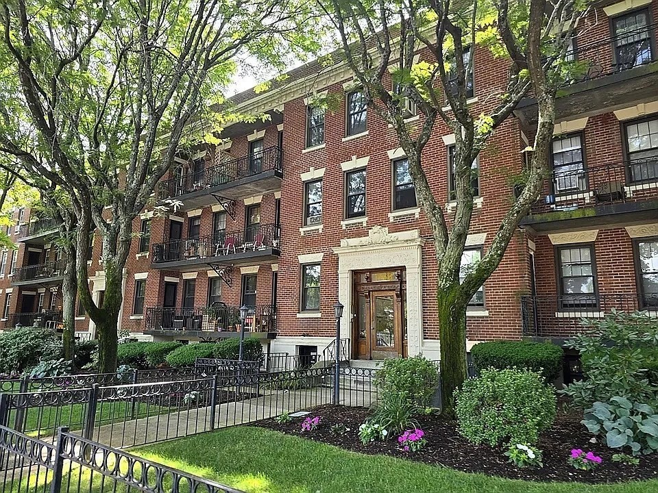 1758 Commonwealth Ave, Boston