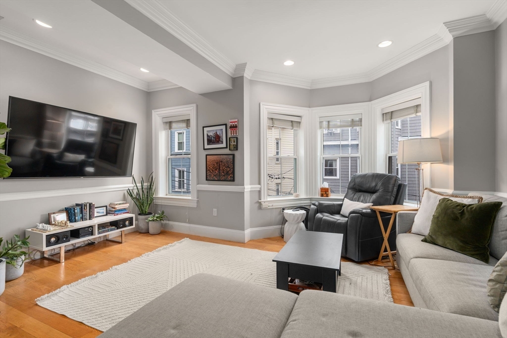 8 Pacific St, South Boston