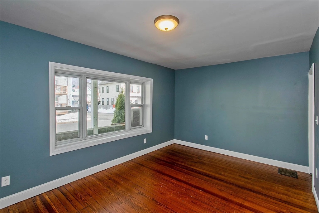 80 White St, Westfield