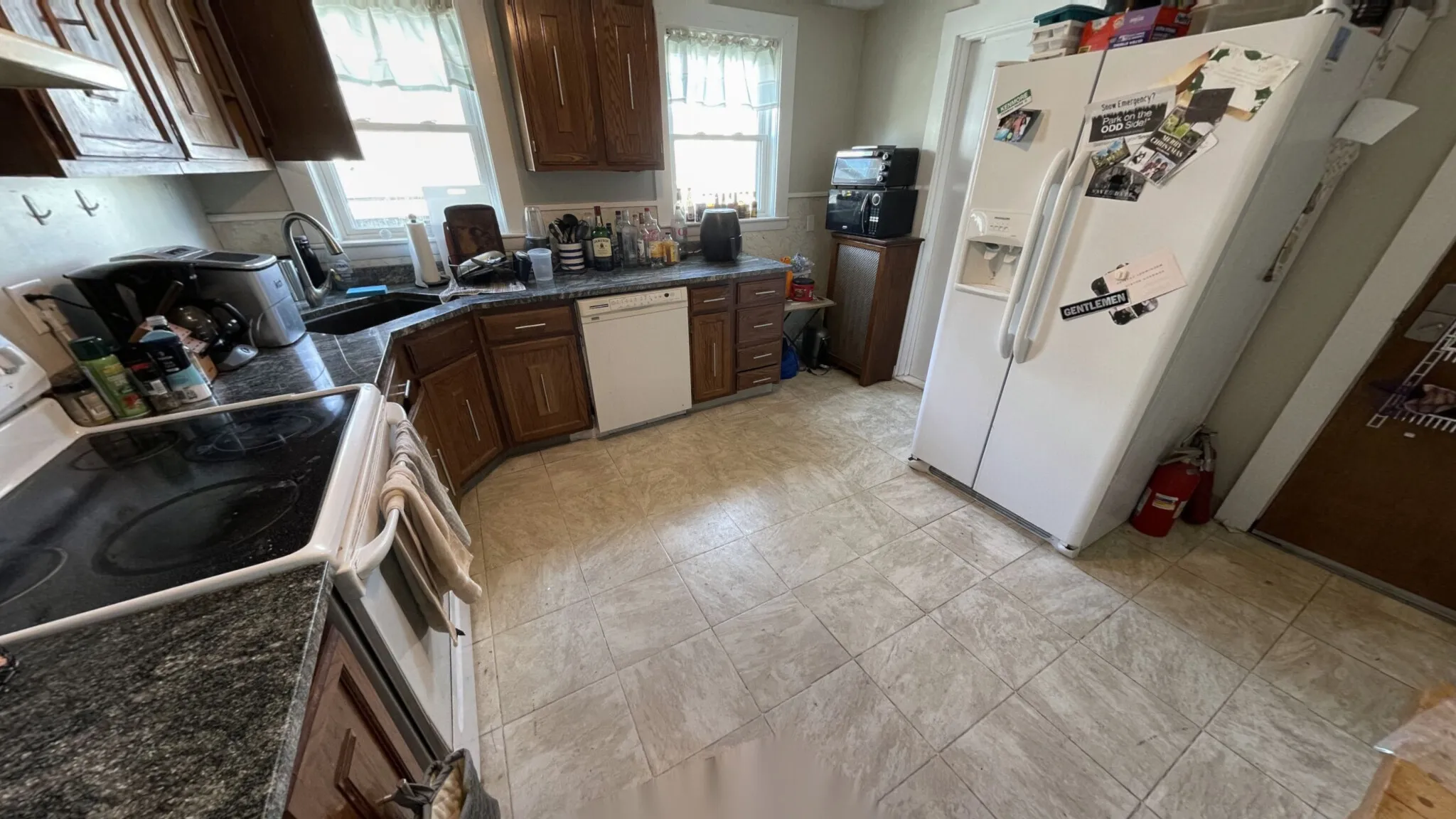 14 Dow St, West Somerville