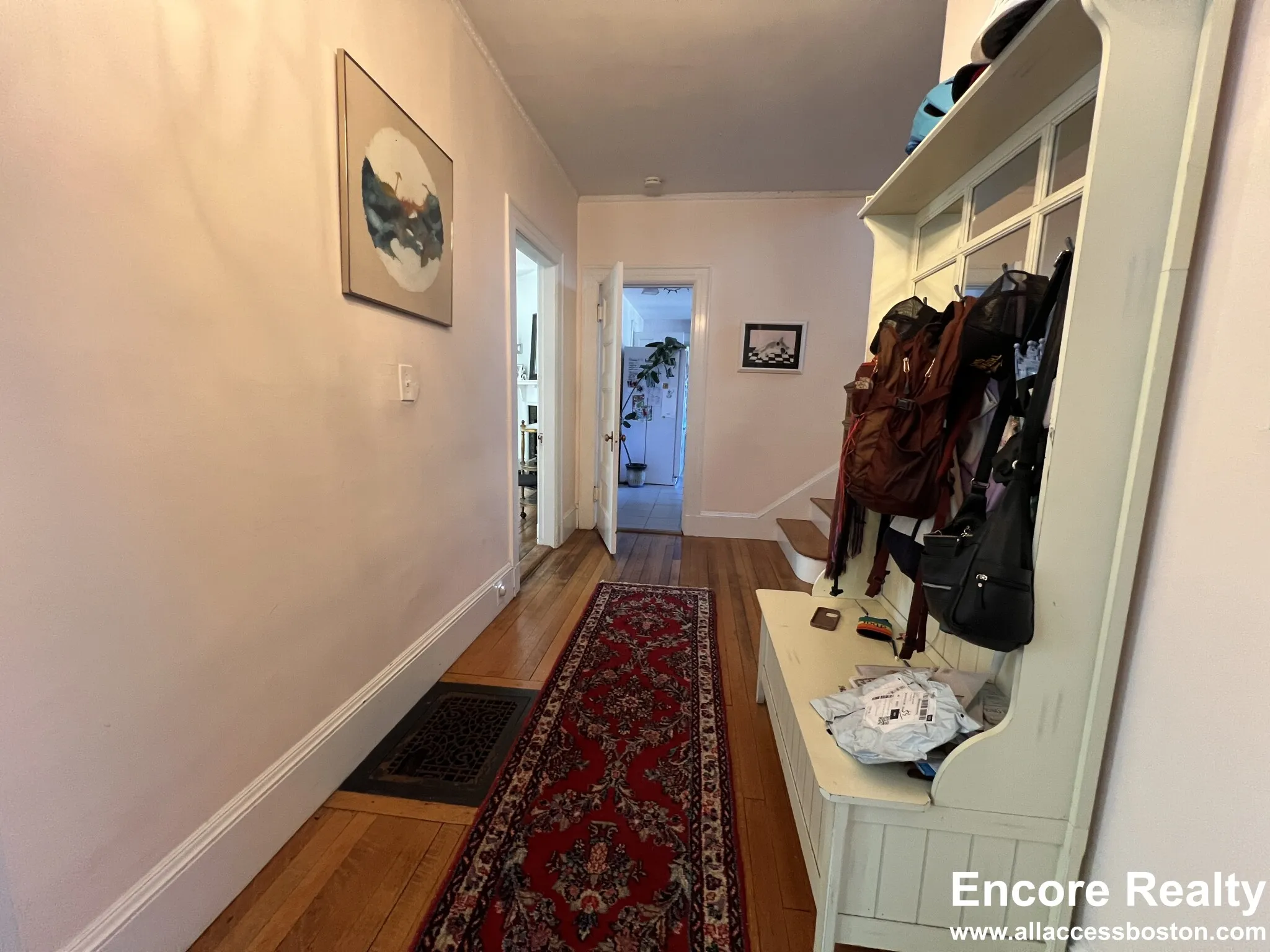 9 Kenwood St, North Brookline