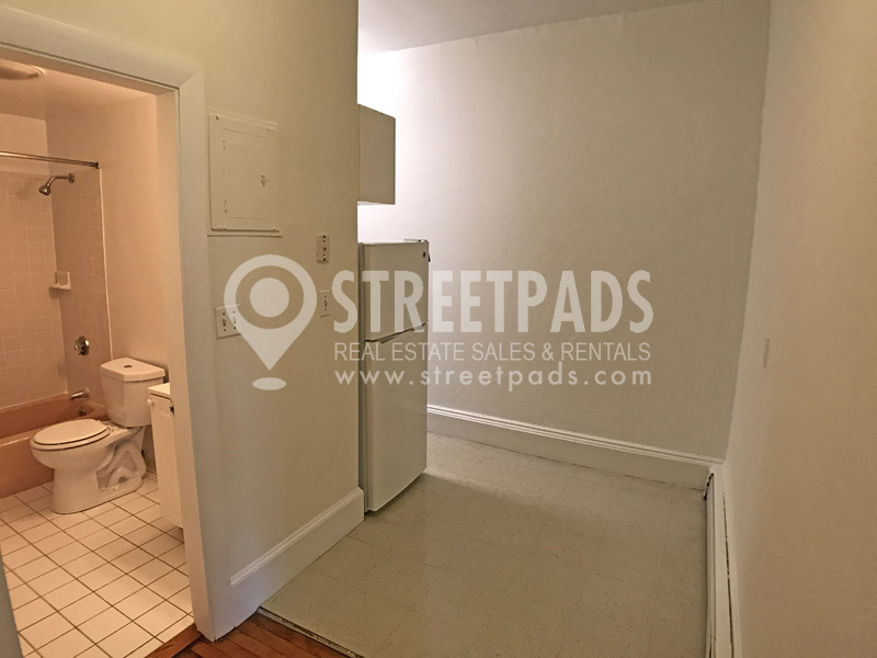 1539 Beacon St, Griggs Park