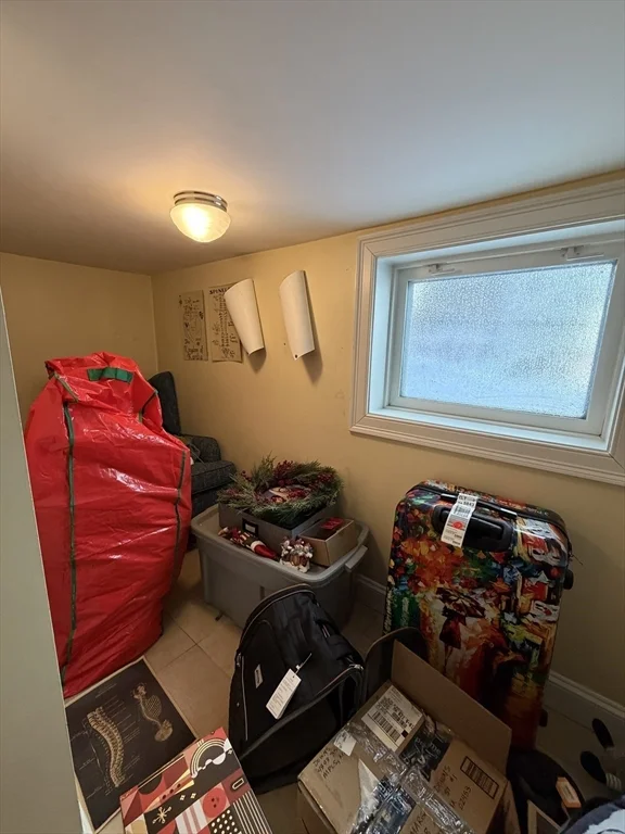 27 Essex St, The Port