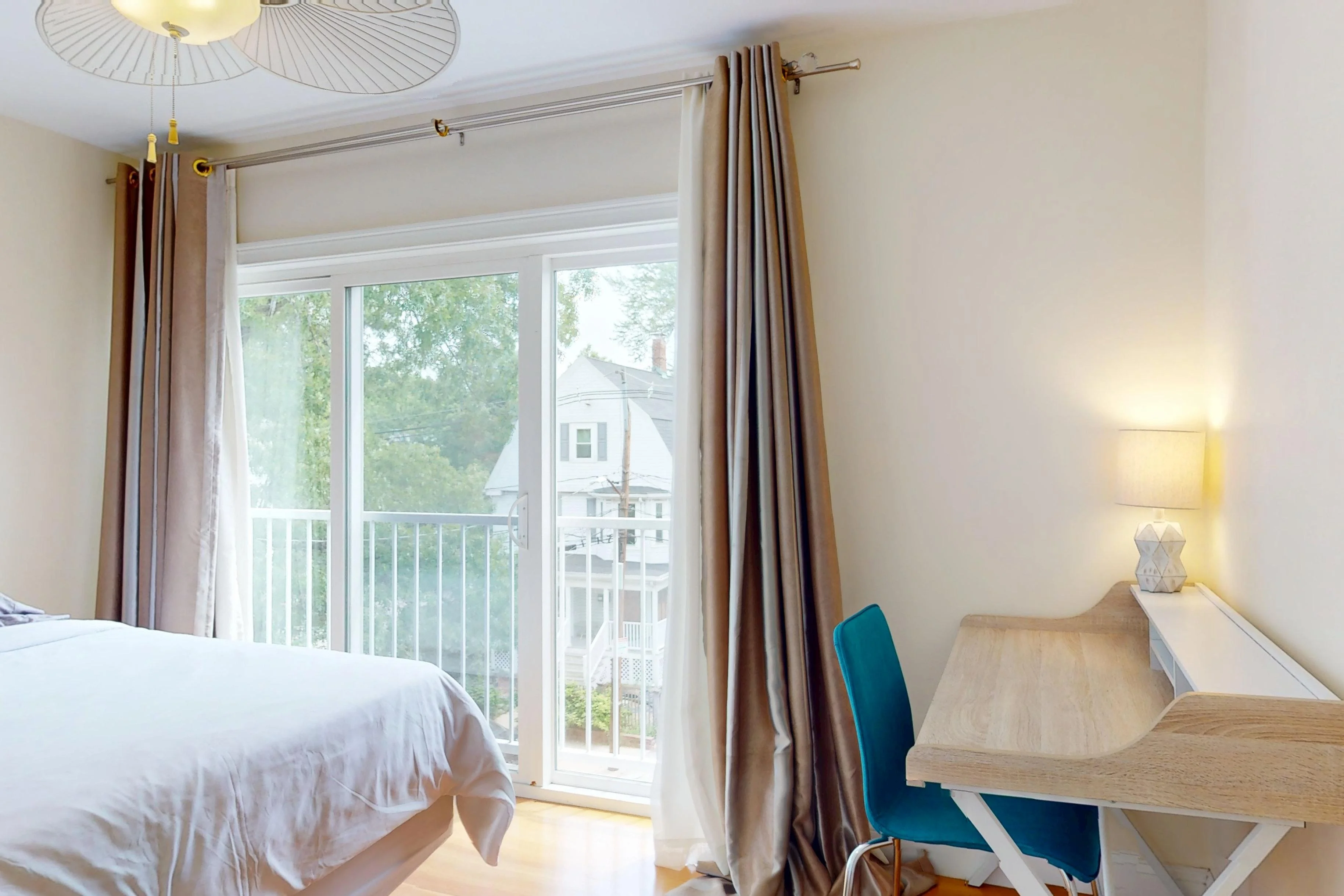 10 Bradbury St, Allston