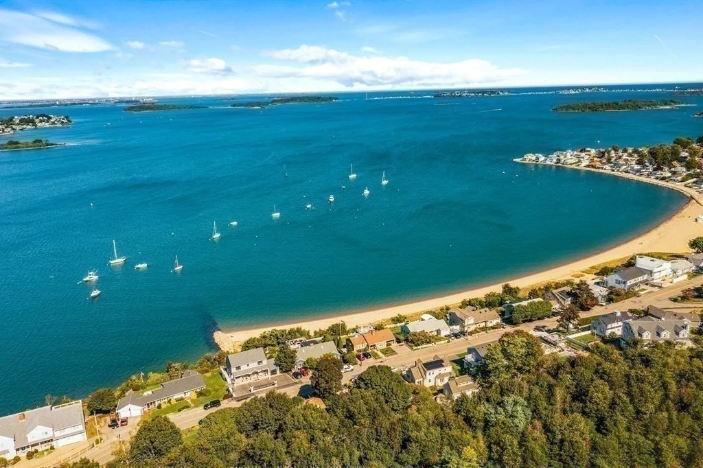 85 Regatta Rd, North Weymouth