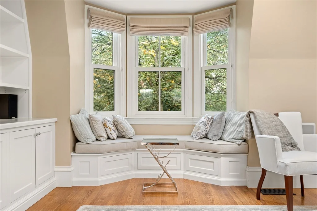 228 W Canton St, South End