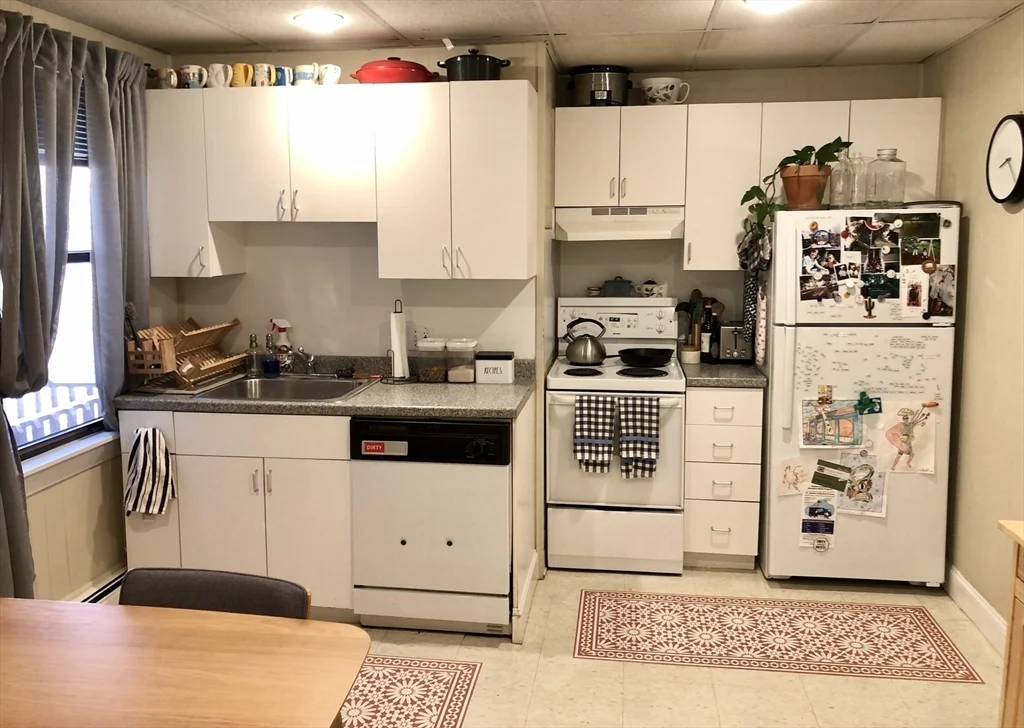 3 Oak Ter, Spring Hill