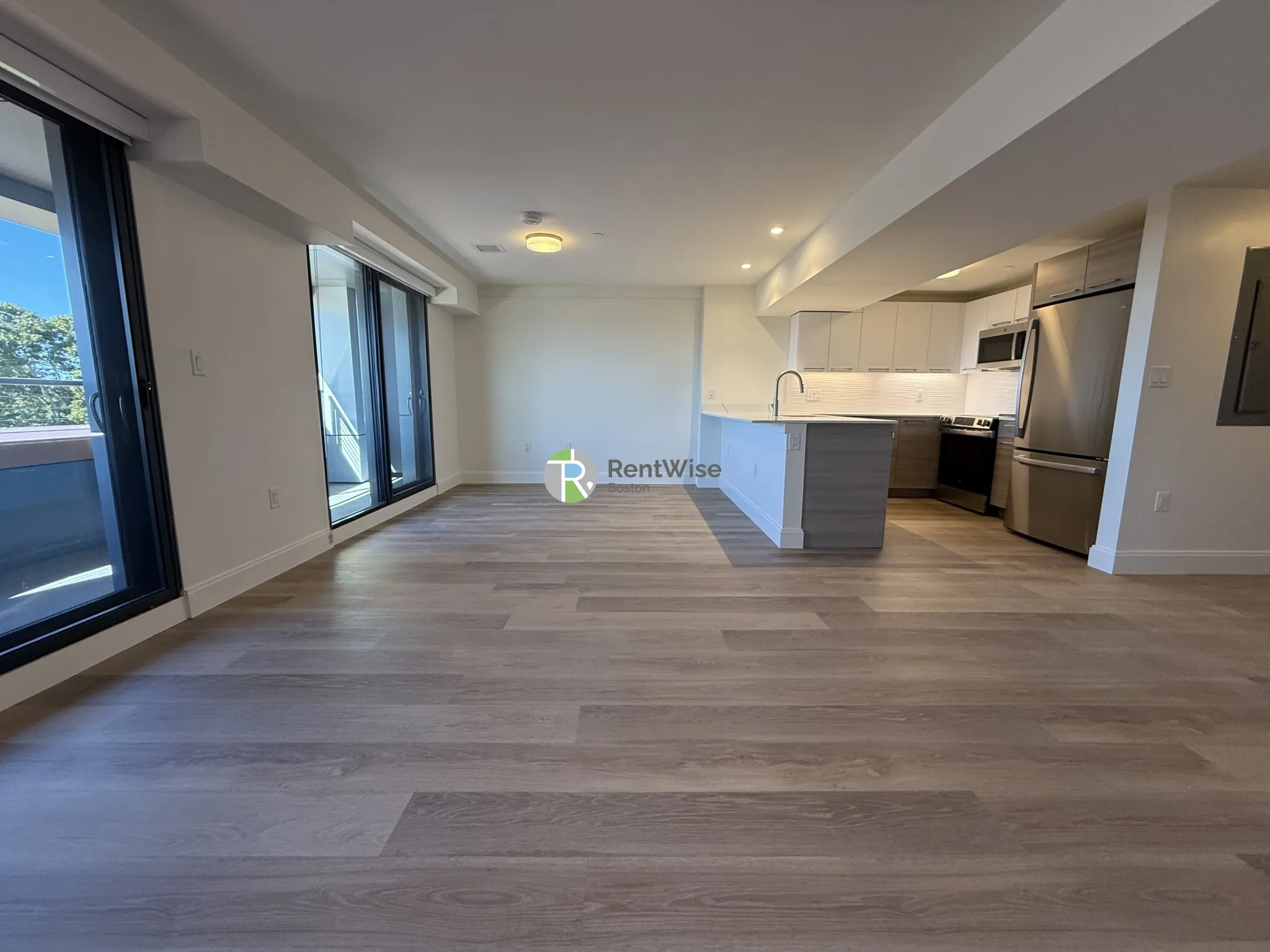 1079 Commonwealth Ave, Allston