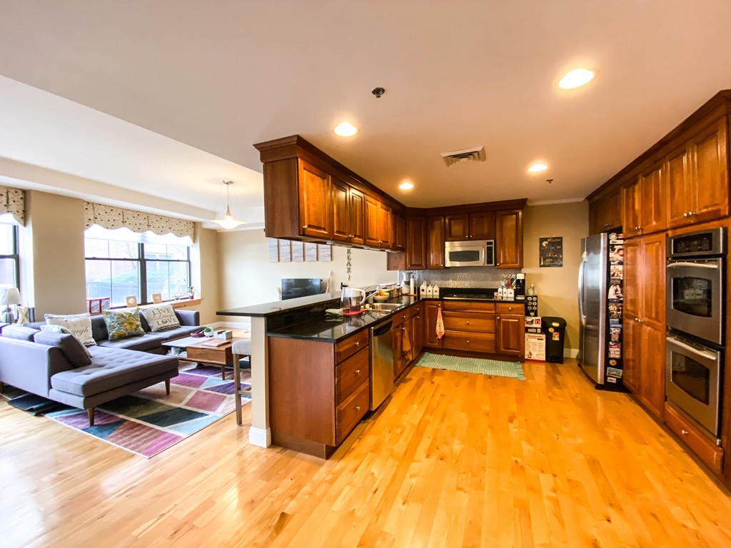 110 Cypress St, Boylston Street