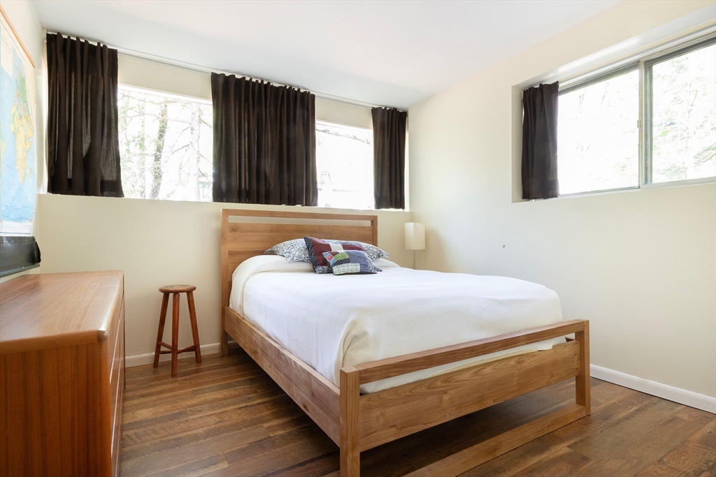 7 Partridge Rd, Lexington