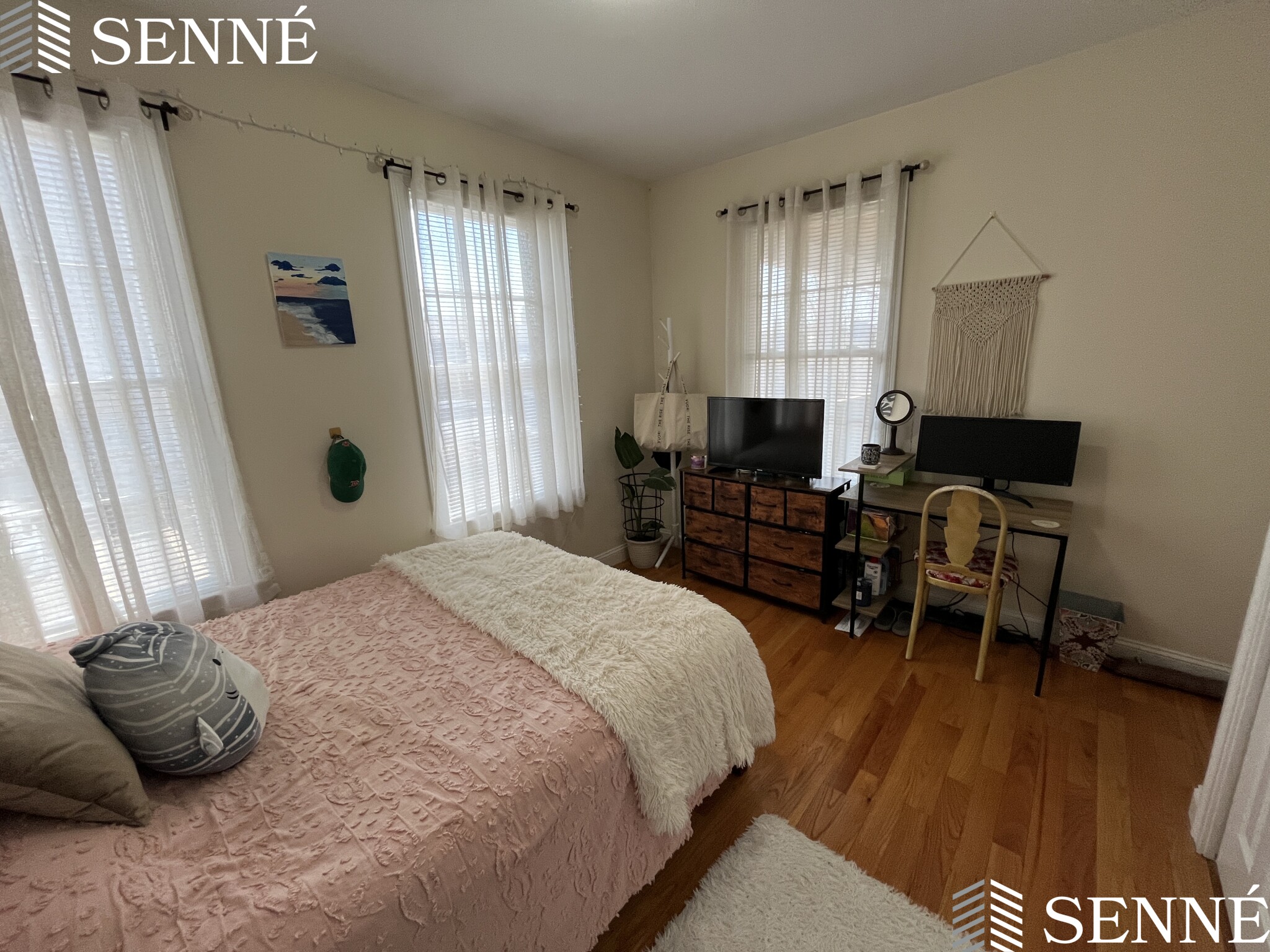 14 Flint St, East Somerville