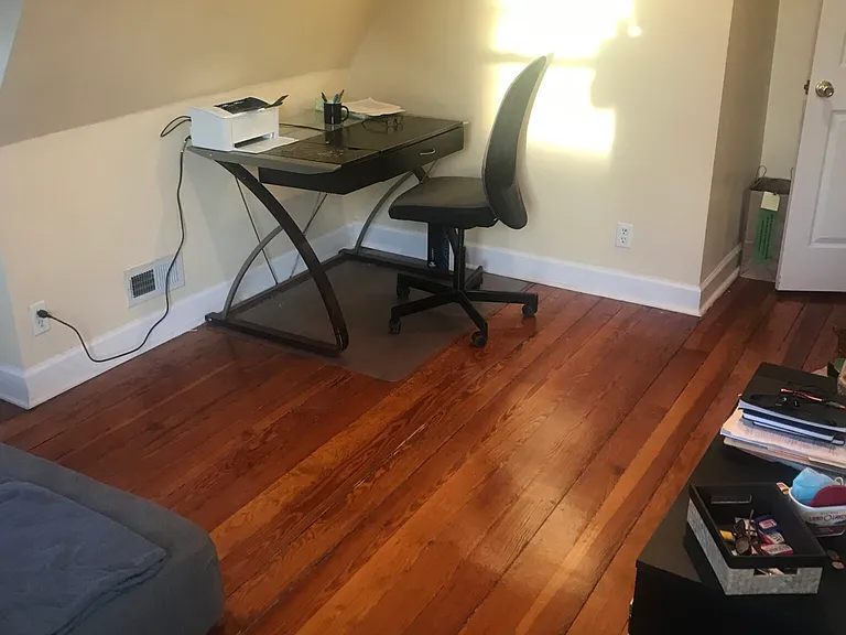 27 Albion Pl, Powder House Square