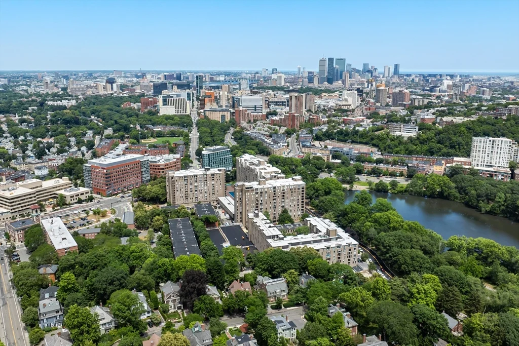 44 Washington St, Brookline Village