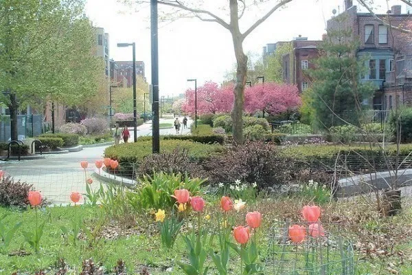 424 Massachusetts Ave, South End