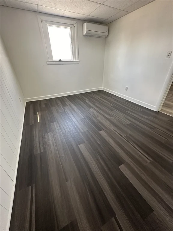 85-87 Lakeview, Lowell