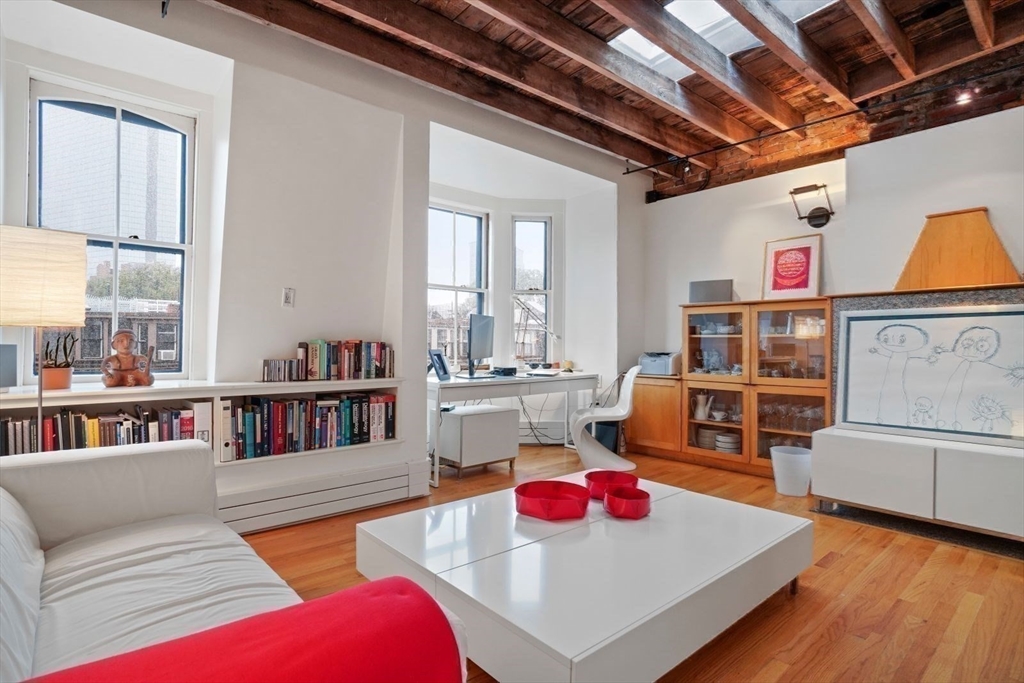 90 Appleton, South End