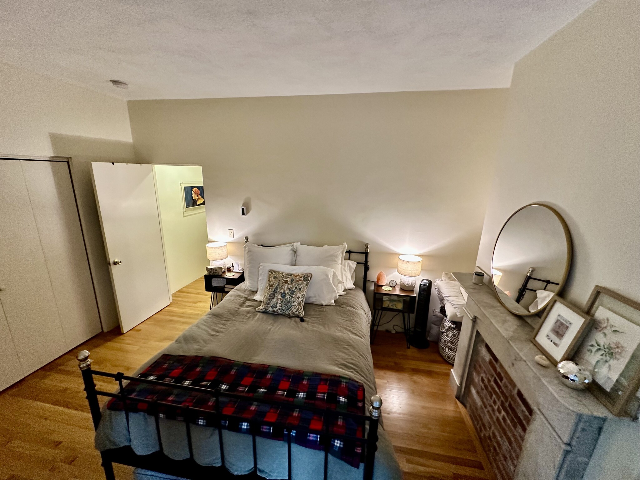 3 Worcester Sq, South End