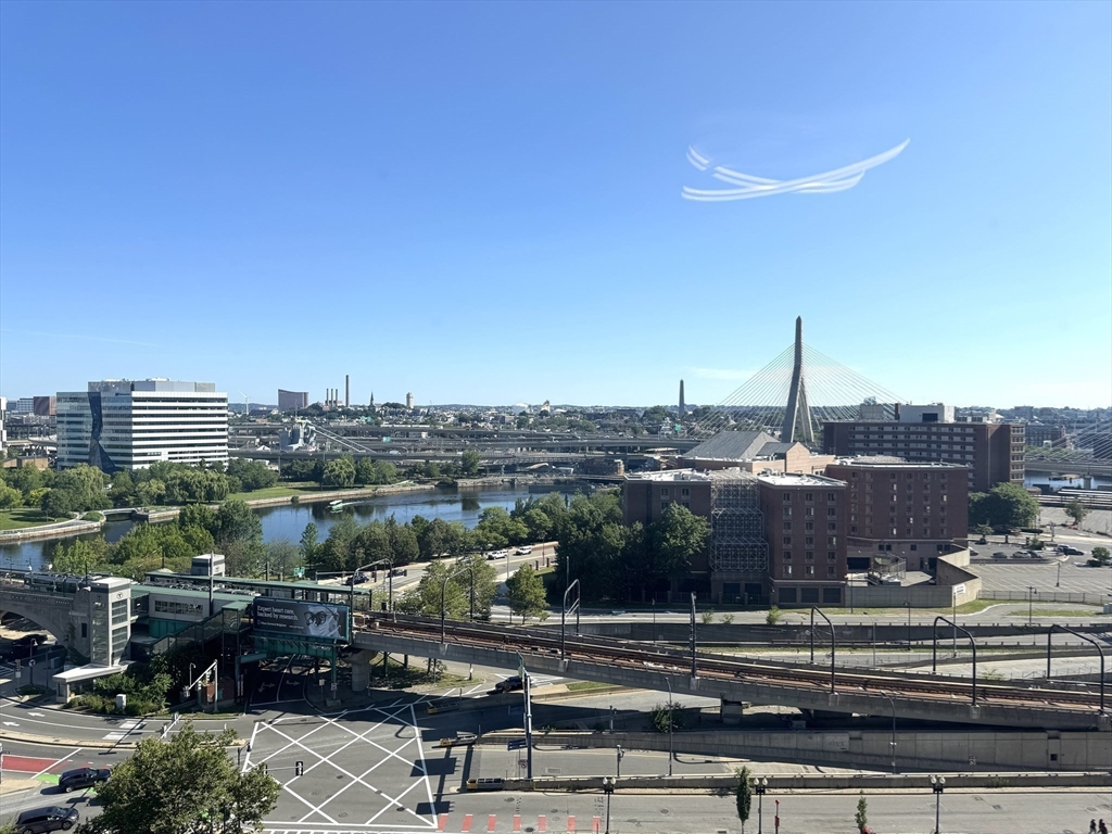 8 Whittier Pl, West End