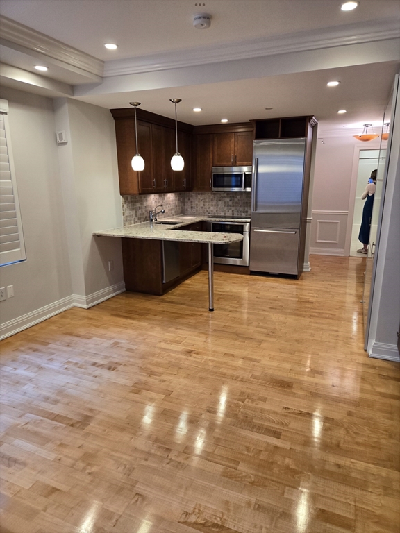 1 Huntington Ave, Back Bay