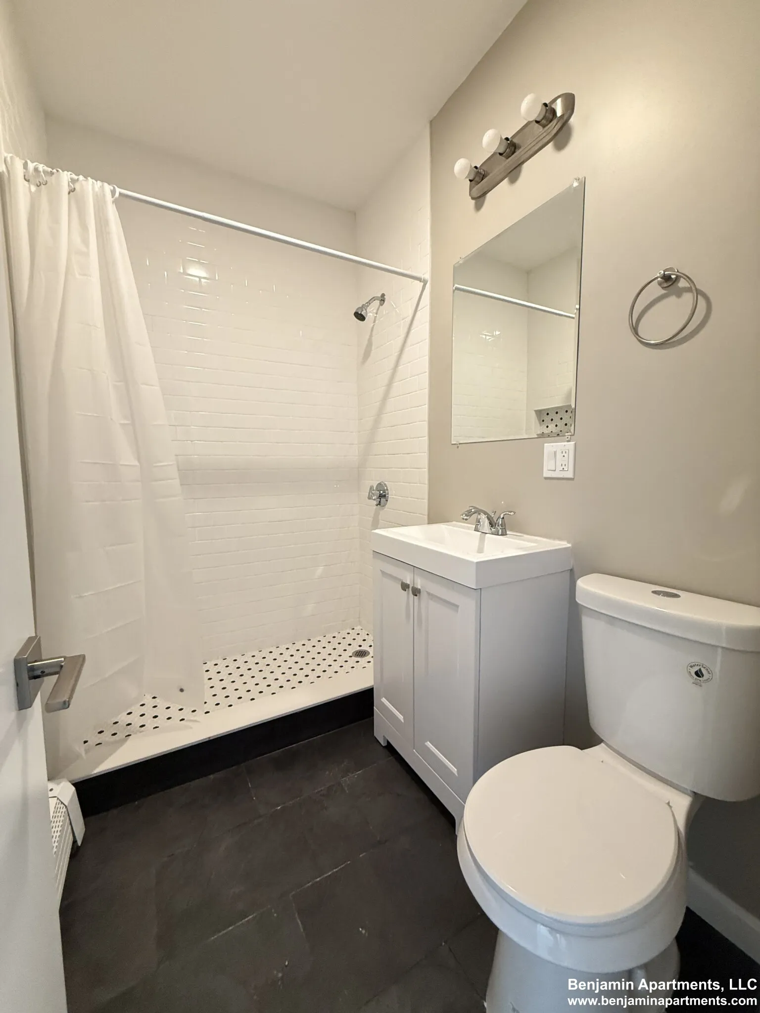 50 Evergreen St, Jamaica Plain