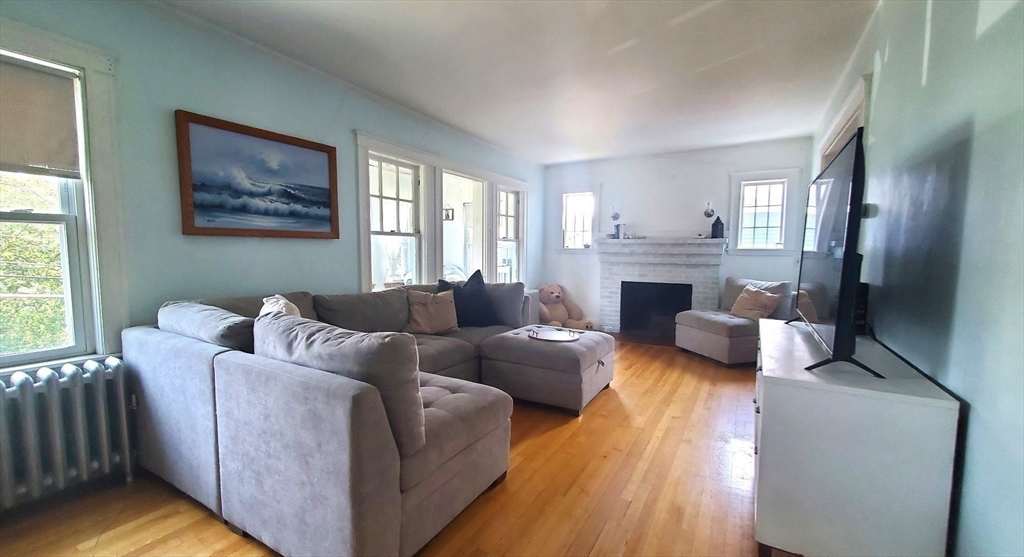 126 Russell St, North Quincy