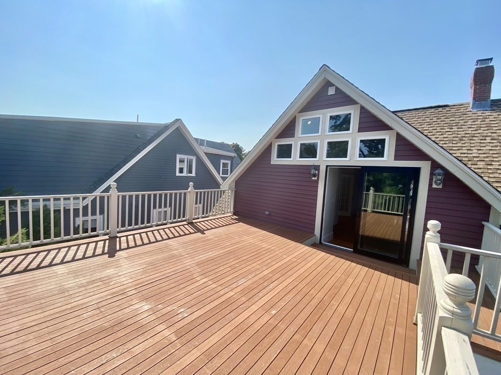 81 Benton, Powder House Square