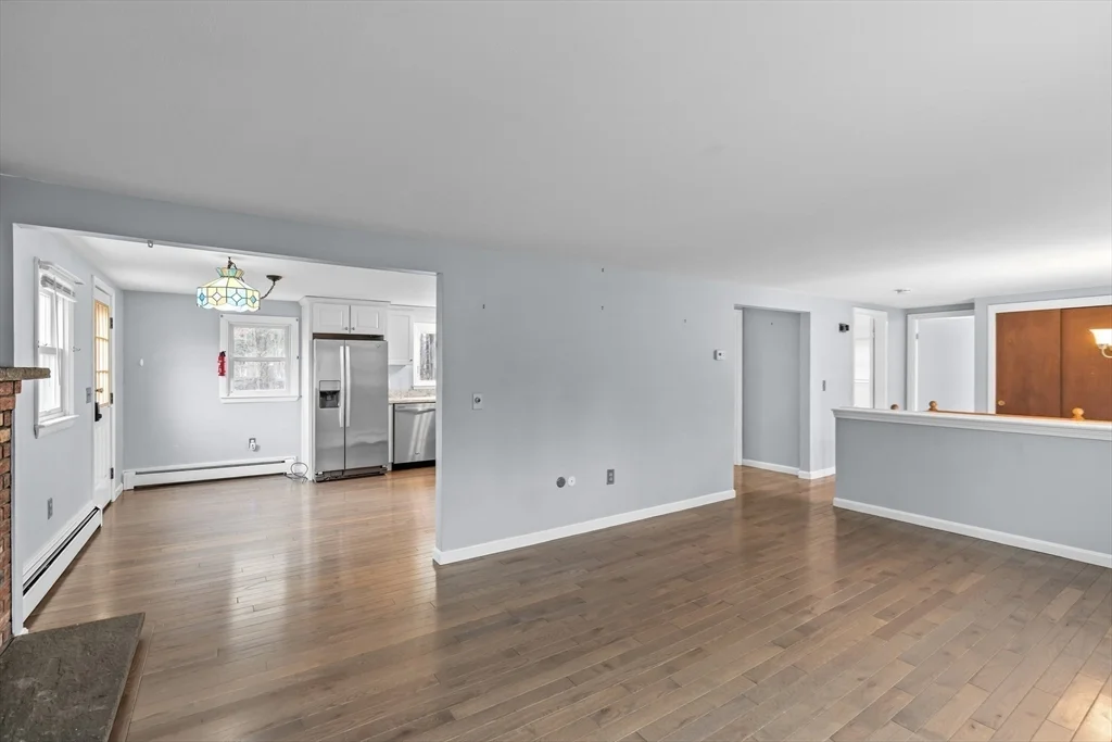 323 Flagg St, Bridgewater