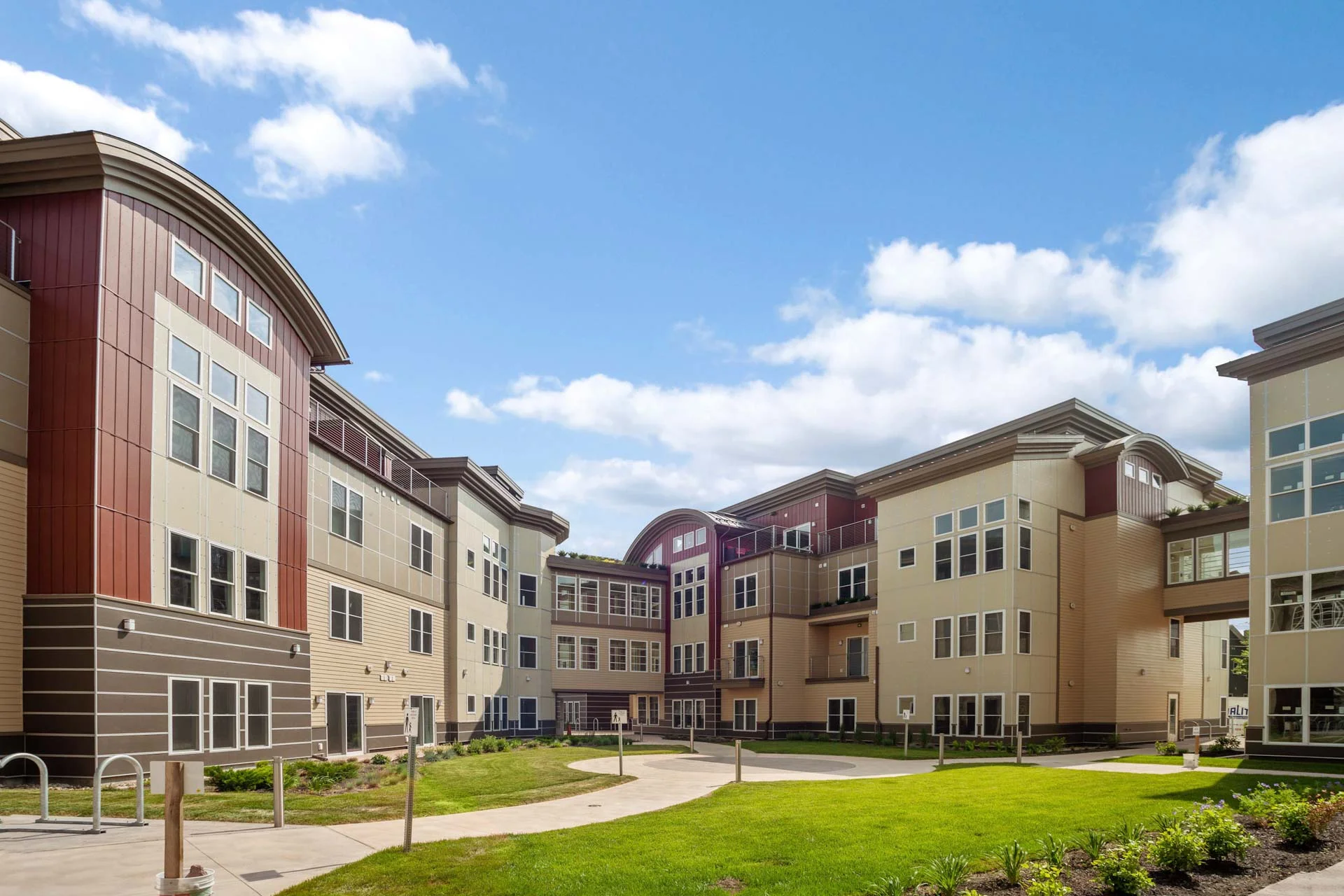 60 Howard St, Watertown