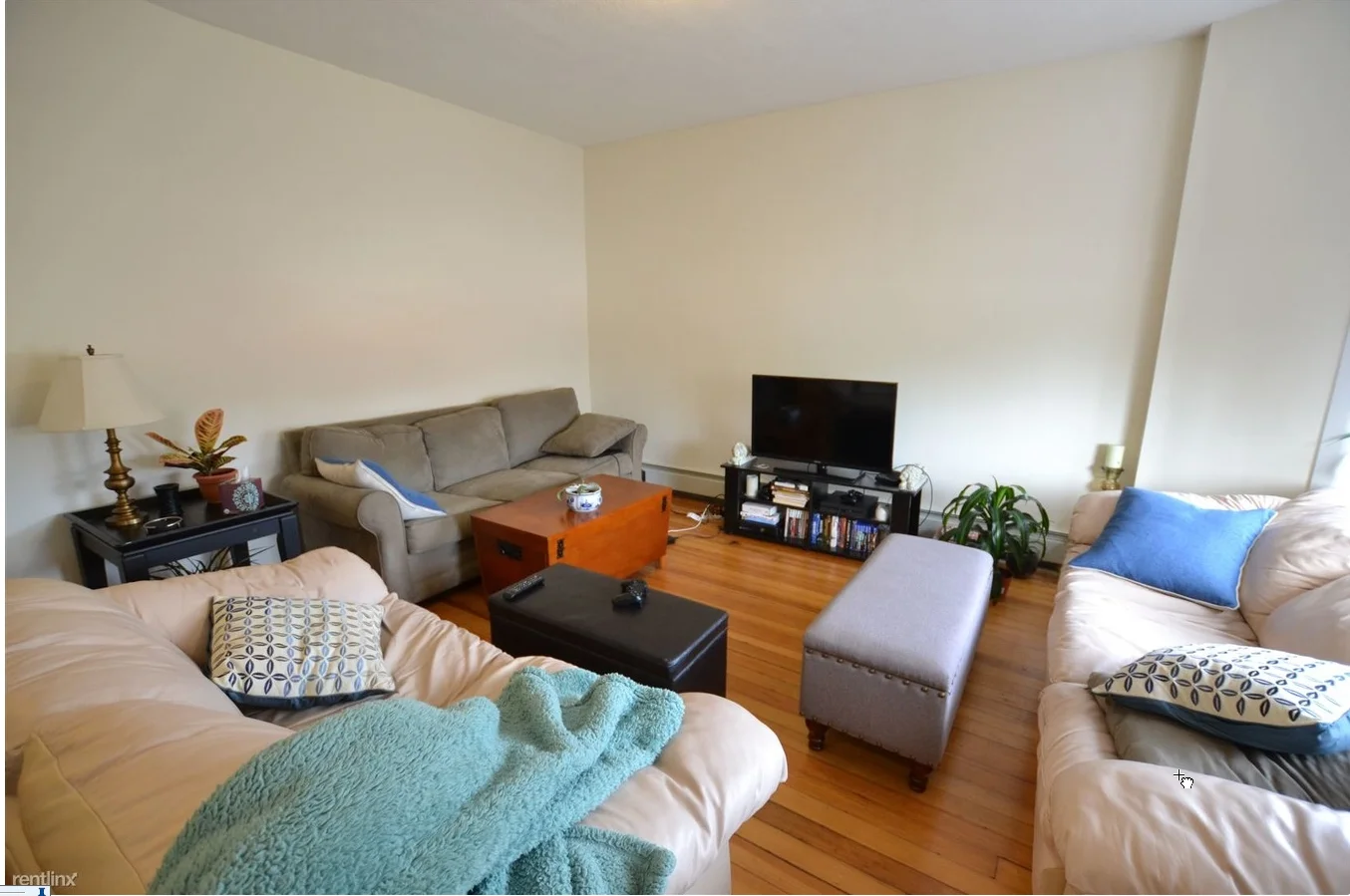 1950 Beacon St, Brighton