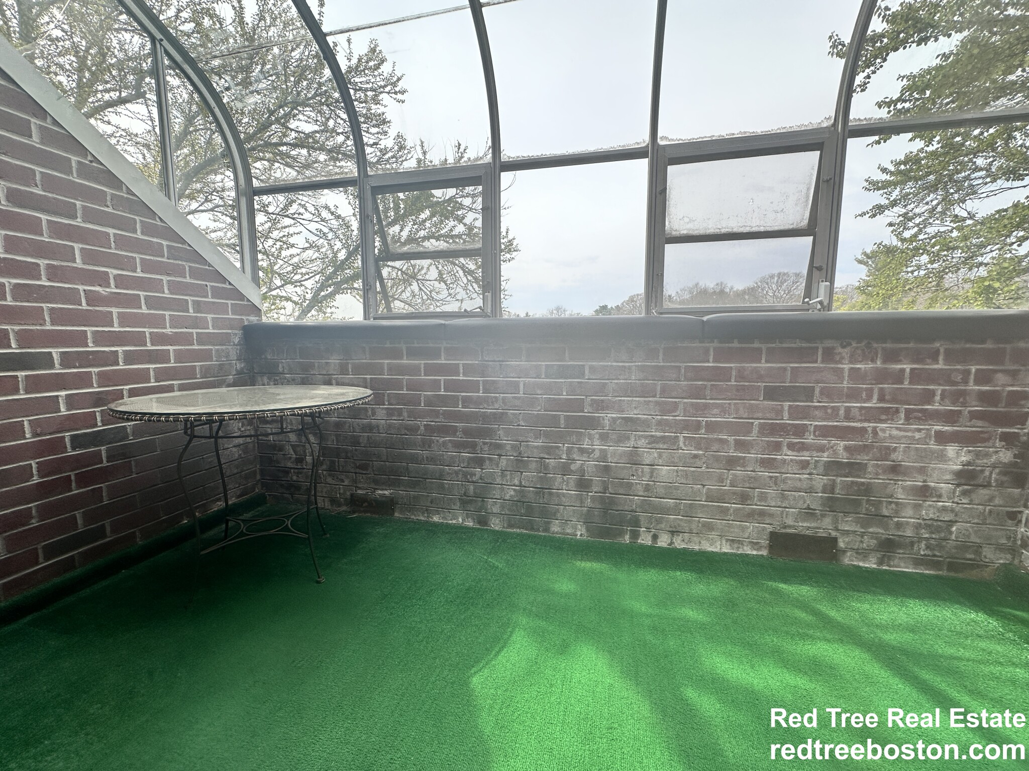 50-56 Broadlawn Park, Chestnut Hill