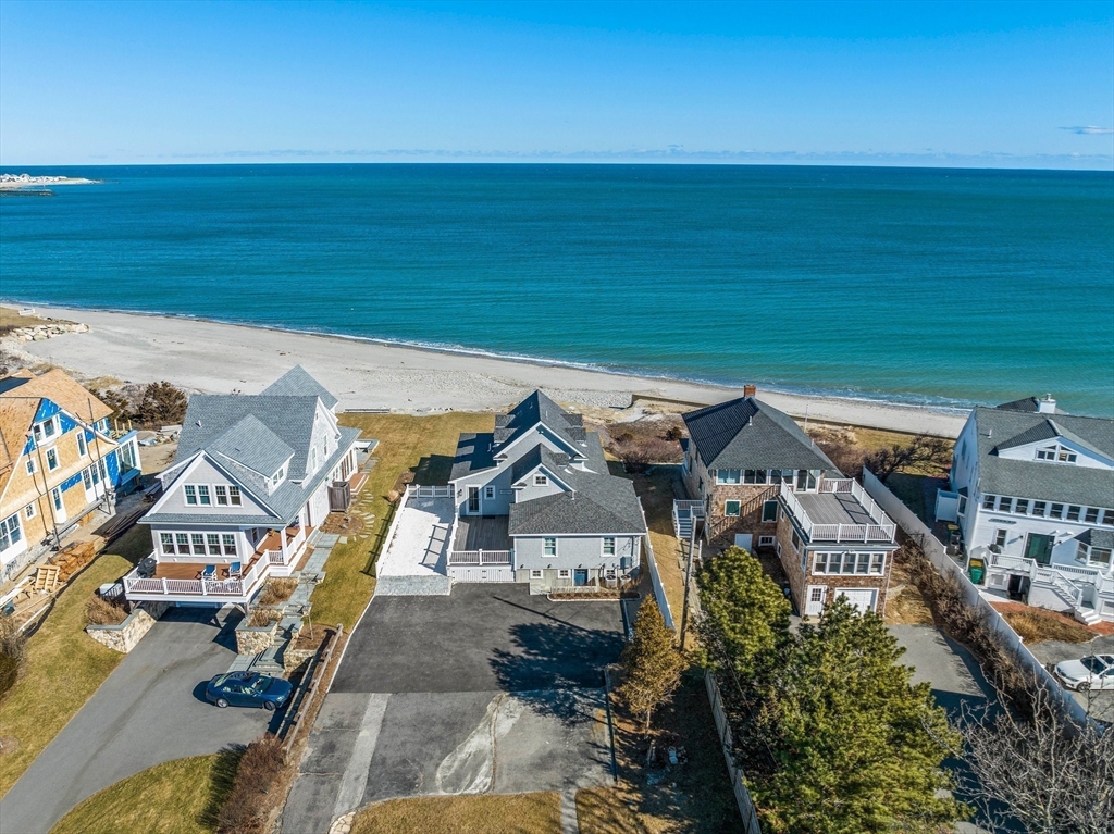 61 Gurnet Rd, Duxbury