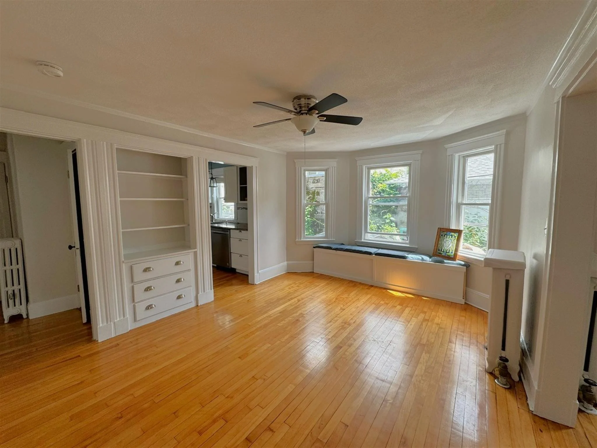 9 Gordon St, West Somerville