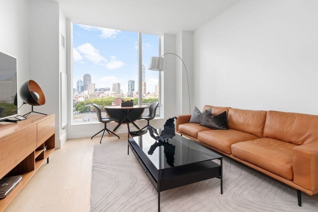 380 Harrison Ave, South End