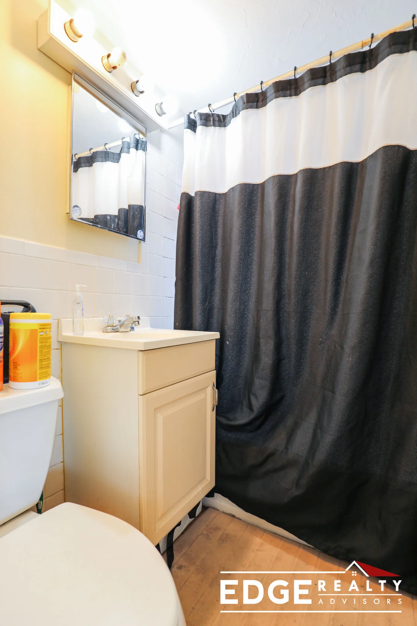 36 Pratt St, Allston