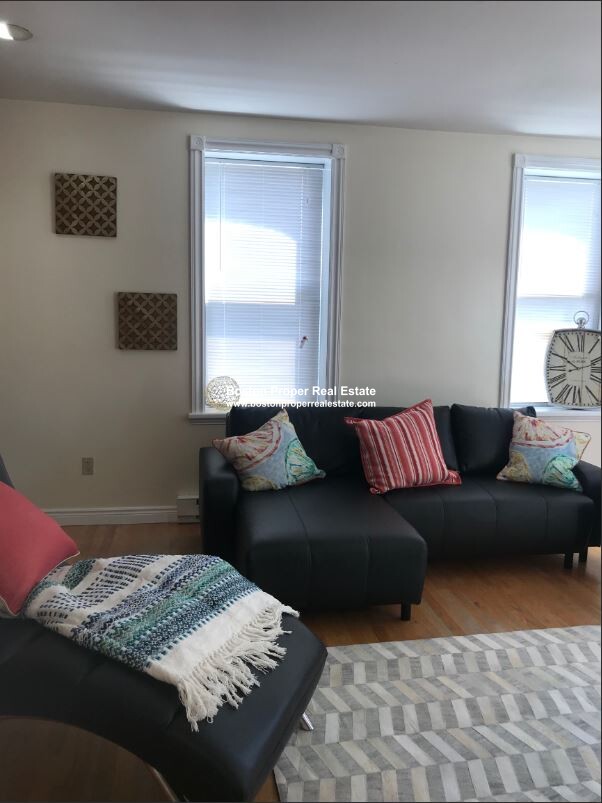 90 Saint Botolph St, Back Bay