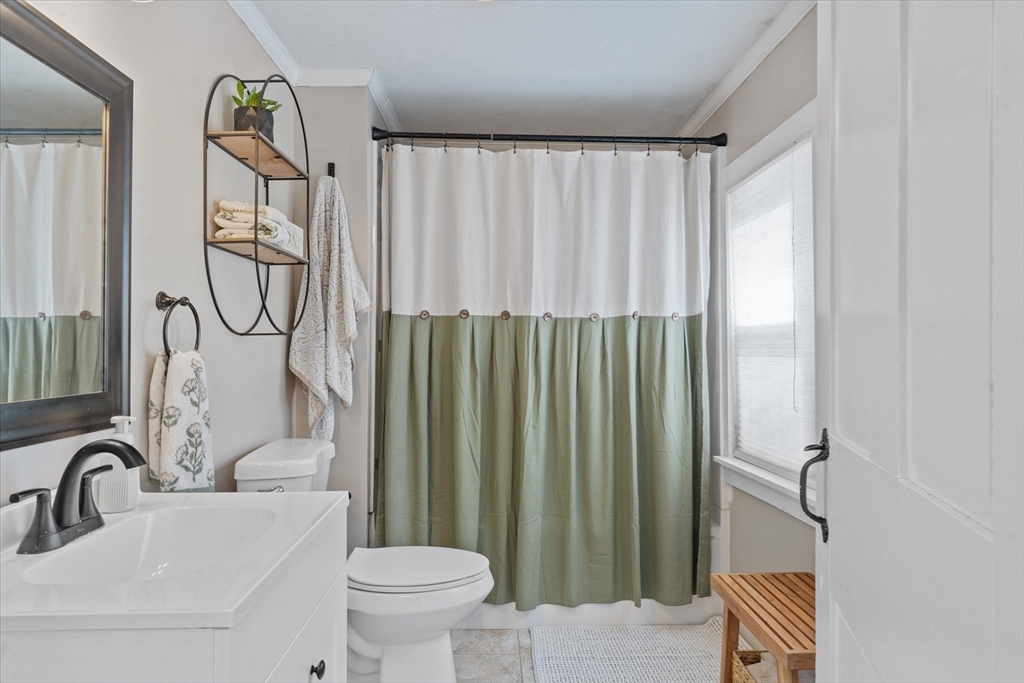 107 Boston Rd, Sutton