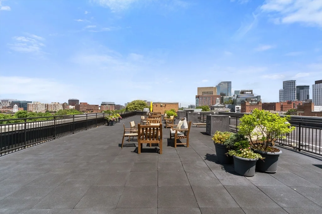 145 Pinckney St, Beacon Hill