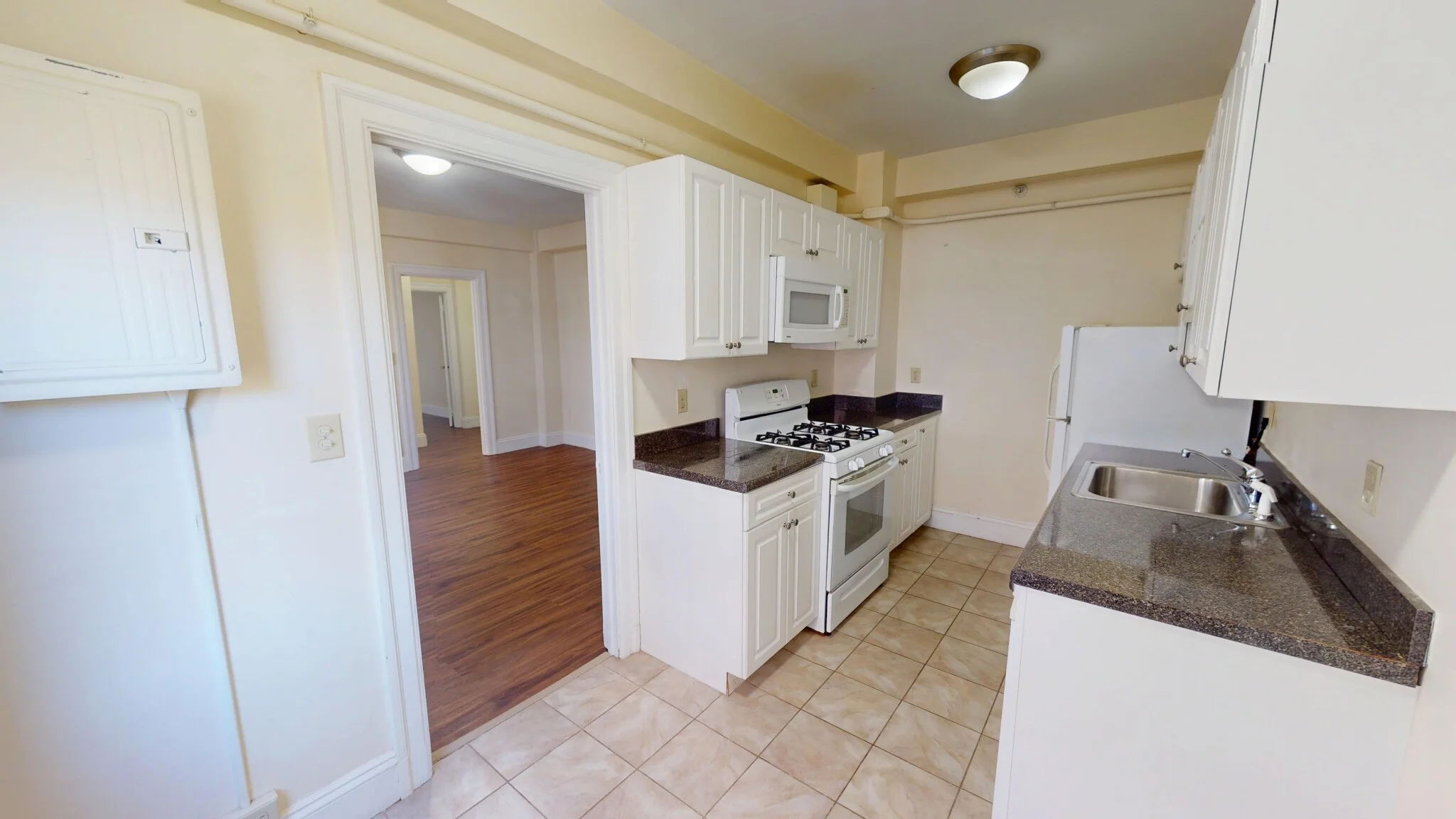 1401 Beacon St, Coolidge Corner