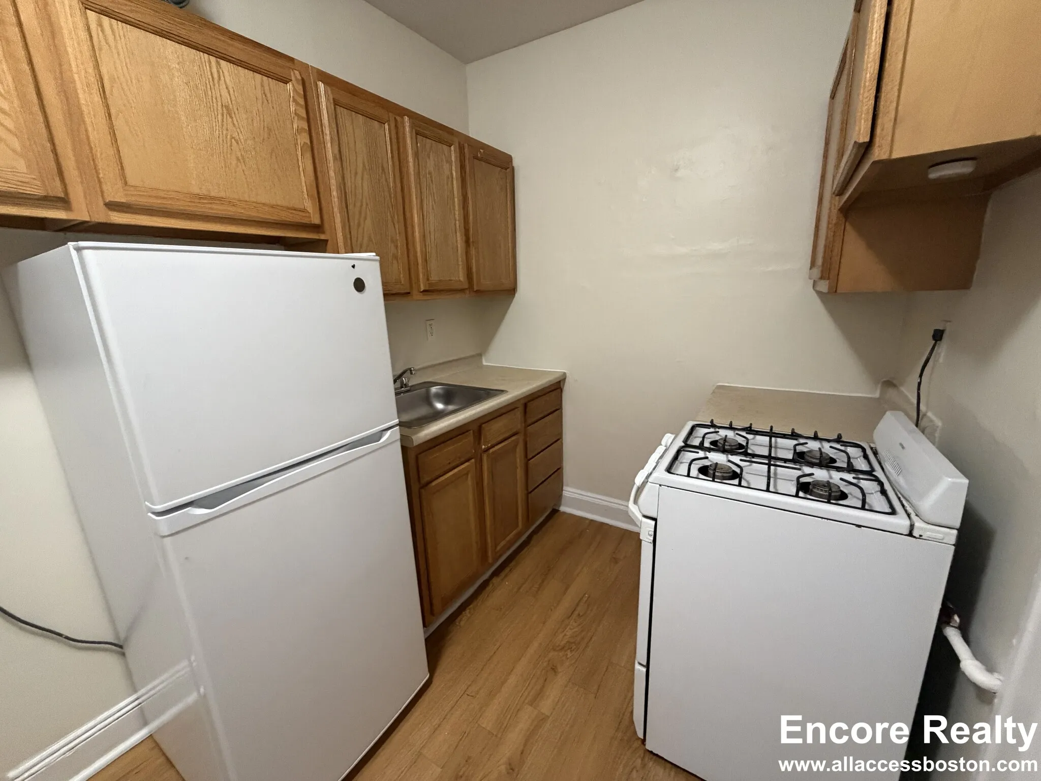 109 Brainerd Rd, Brighton