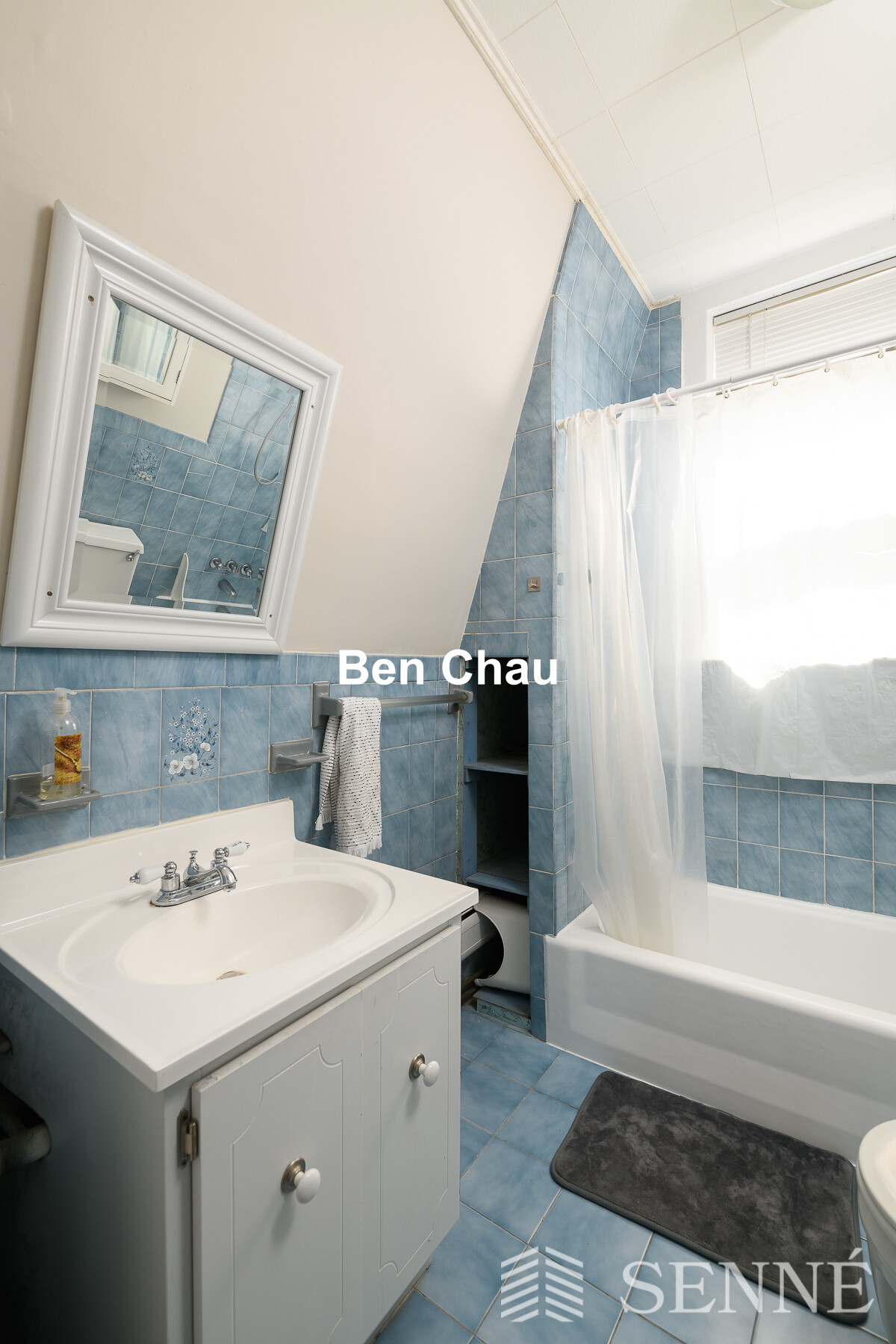 53 Main St, Winter Hill