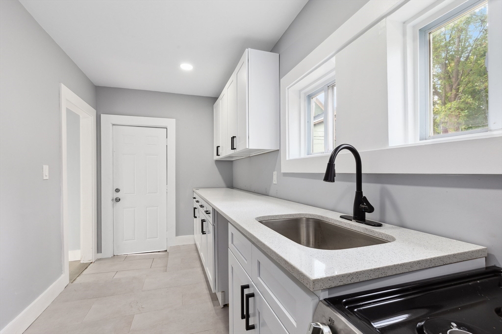 91 Blue Hill Ave, Boston