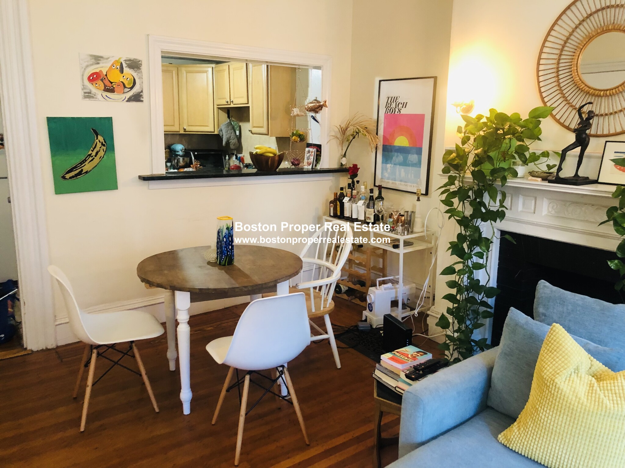 16 Hereford St, Back Bay