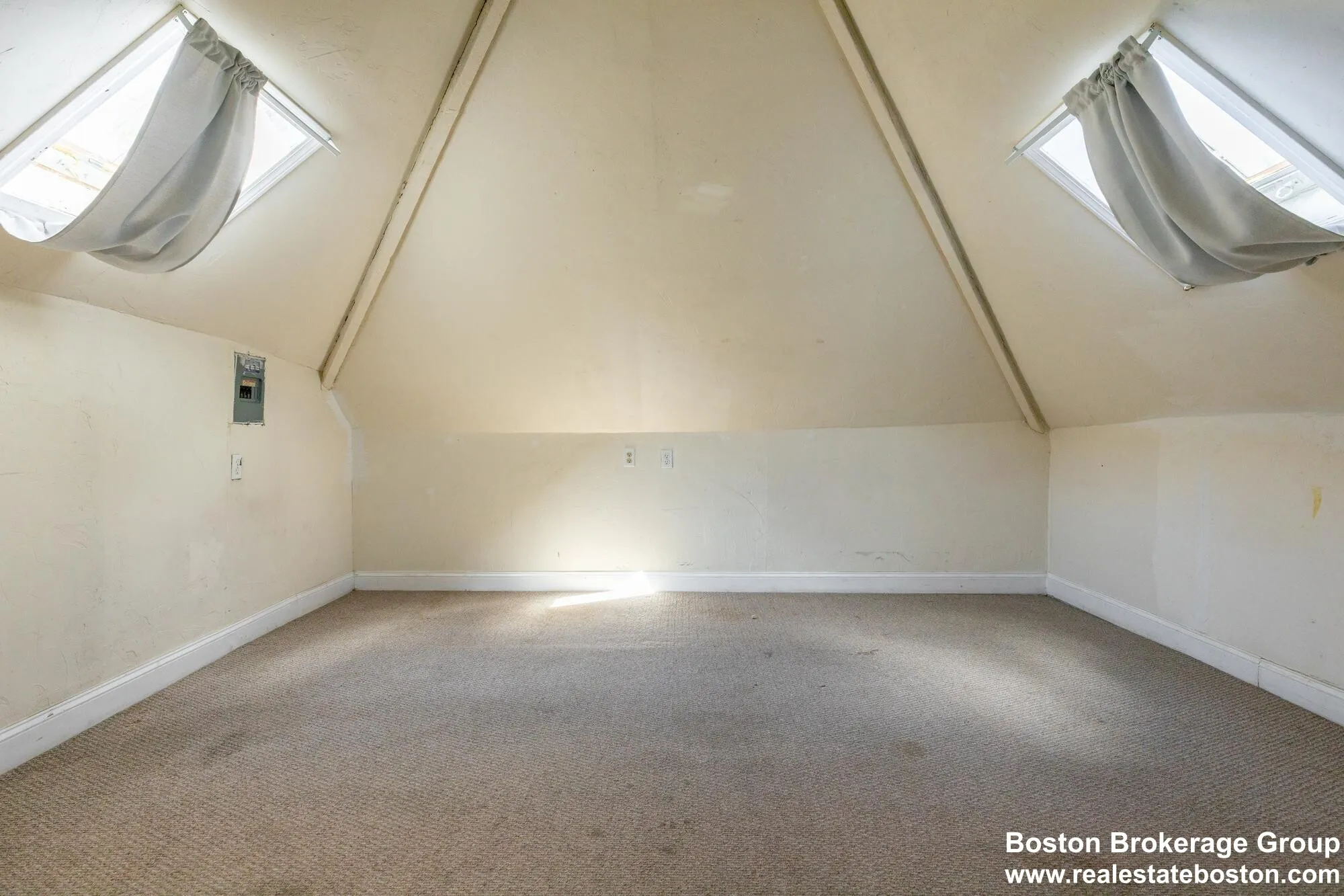 59-61 Hillside St, Mission Hill