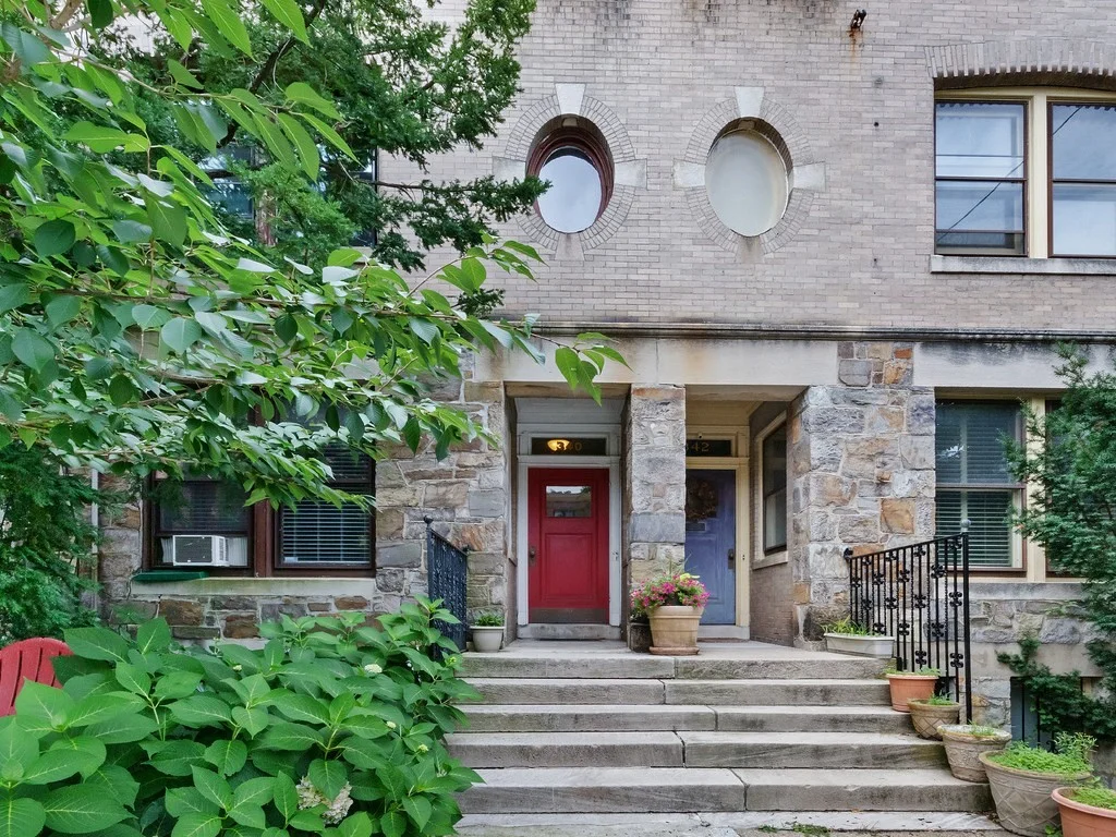 340 Tappan St, Aspinwall Hill