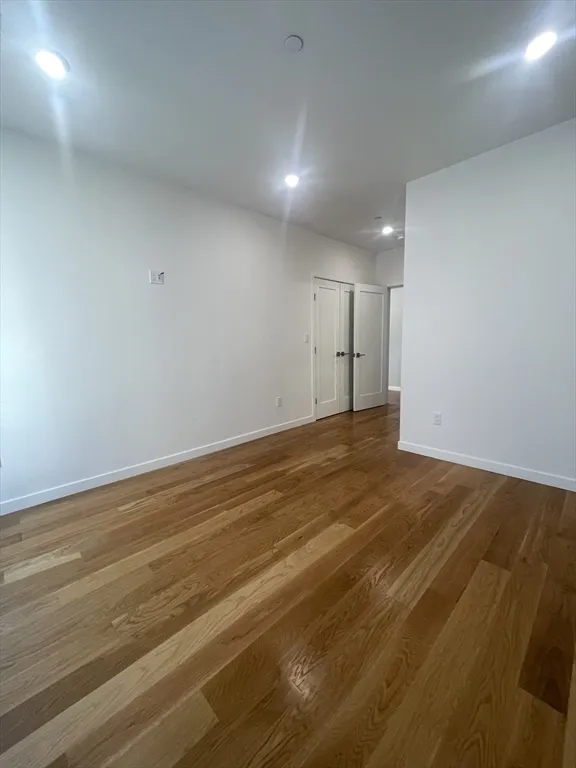 267 Old Colony Ave, South Boston