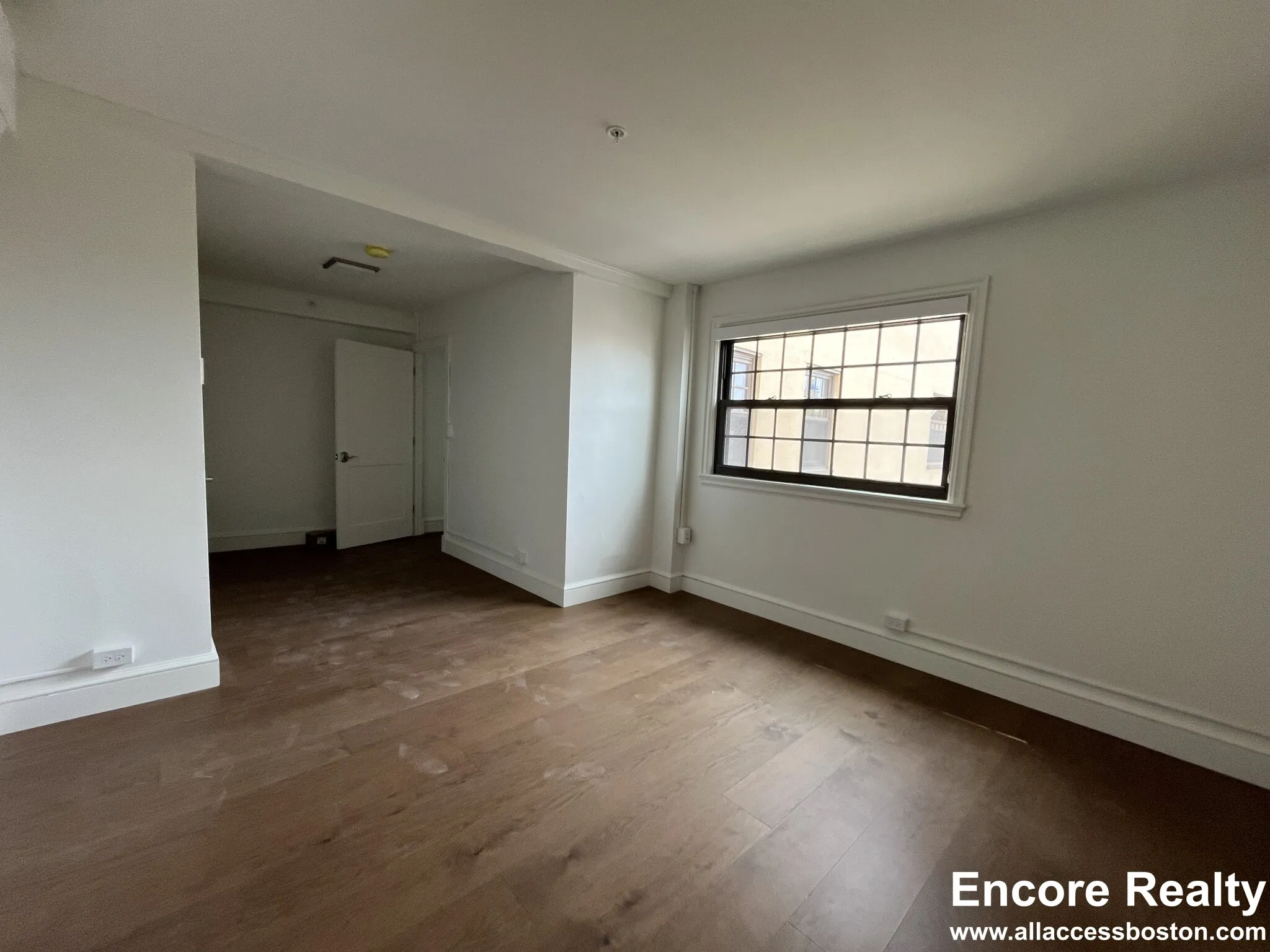 1200 Massachusetts Ave, Riverside