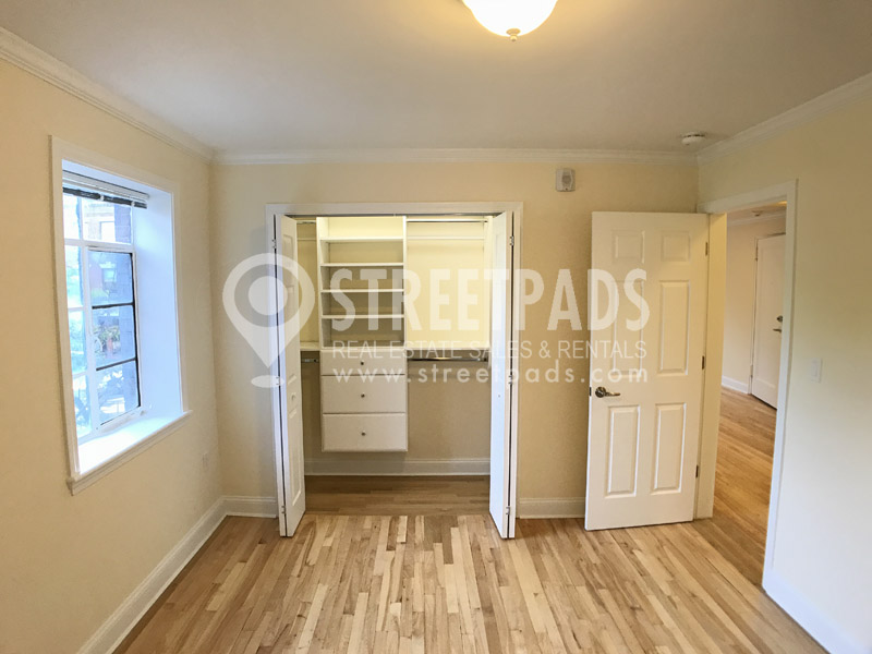 54 Alton Pl, Coolidge Corner