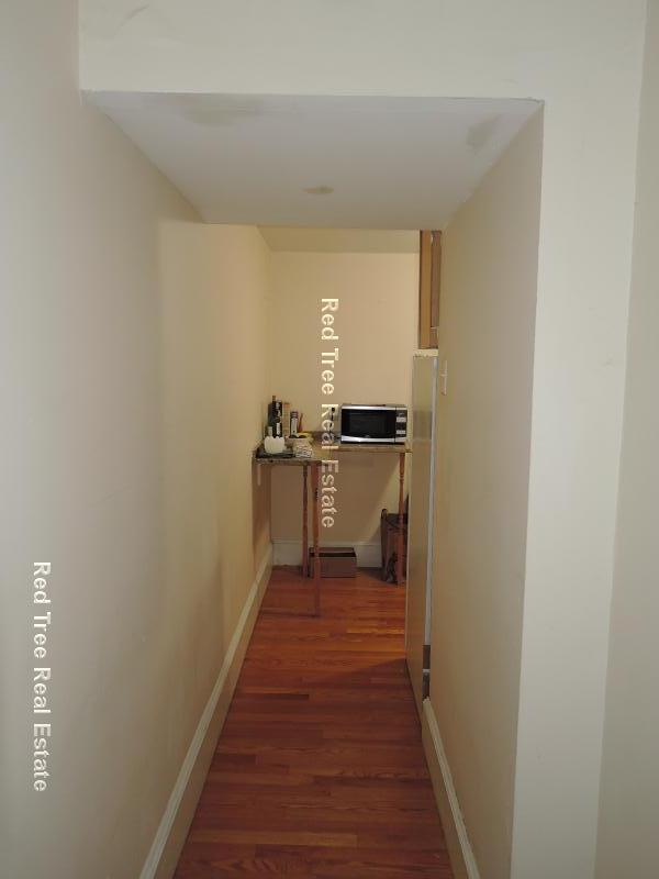 206 Commonwealth Ave, Back Bay