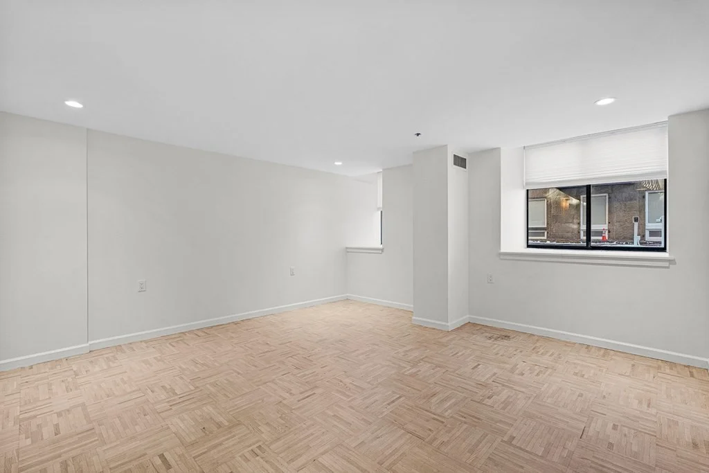 357 Commercial St, Waterfront